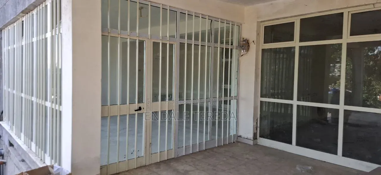 40 60 Summit Condominium Shop