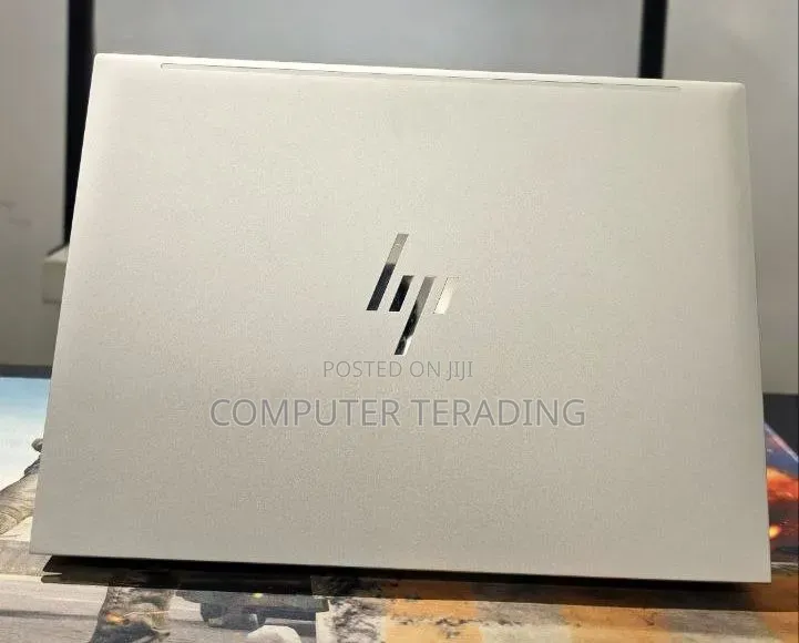 New Laptop HP EliteBook 840 G10 16GB Intel Core i7 SSD 512GB