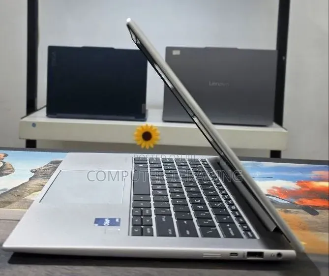New Laptop HP EliteBook 840 G10 16GB Intel Core i7 SSD 512GB