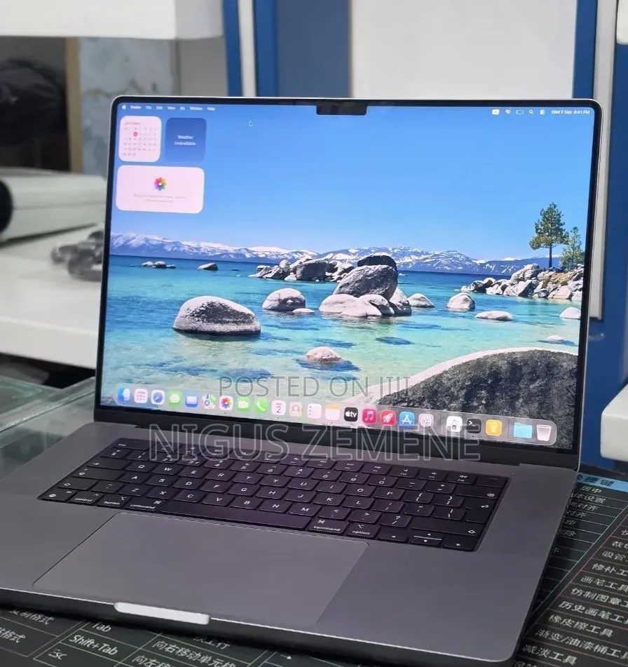 New Laptop Apple MacBook Pro 2021 M1 32GB Apple M1 Pro SSD 512GB