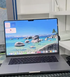 New Laptop Apple MacBook Pro 2021 M1 32GB Apple M1 Pro SSD 512GB