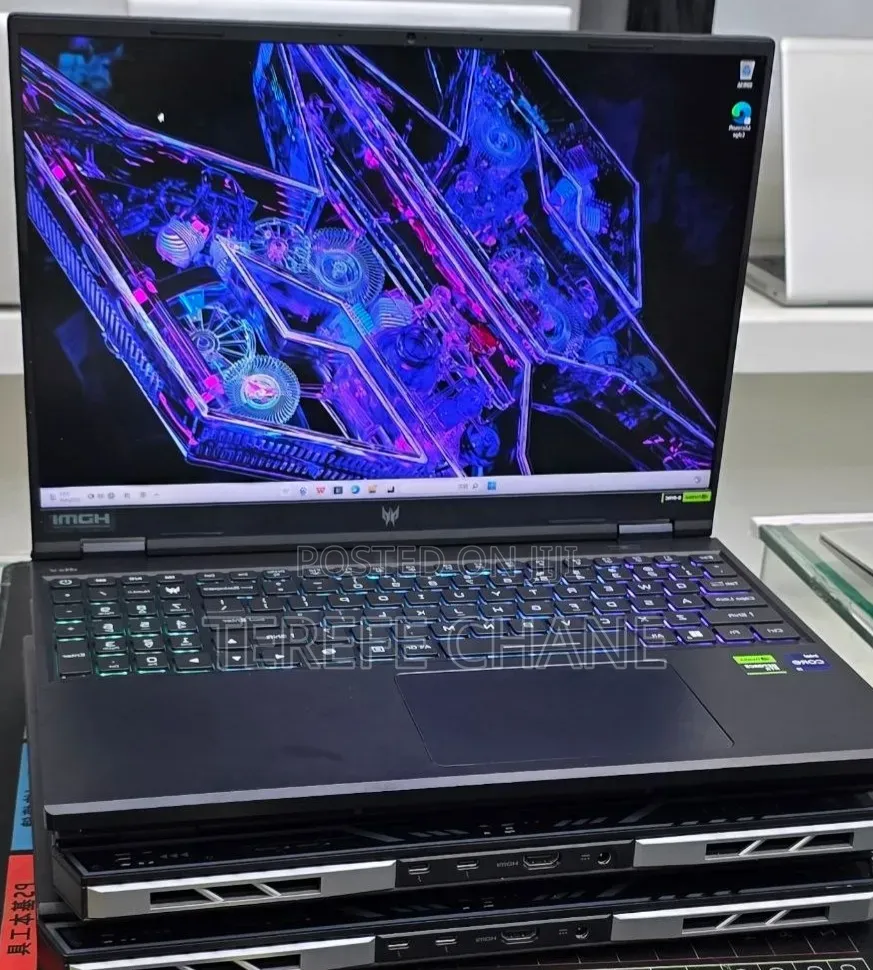 New Laptop Acer Predator Helios 16 16GB Intel Core i9 SSD 1T