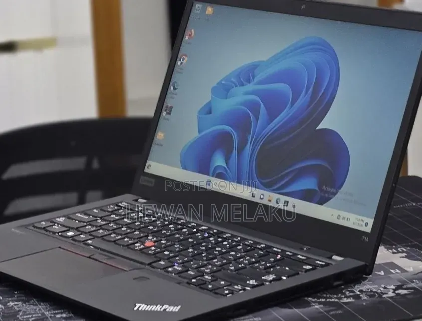 New Laptop Lenovo ThinkPad T14 16GB Intel Core i7 SSD 512GB