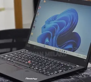 New Laptop Lenovo ThinkPad T14 16GB Intel Core i7 SSD 512GB