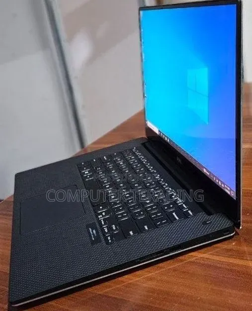 Laptop Dell XPS 15 16GB Intel Core i7 SSD 512GB