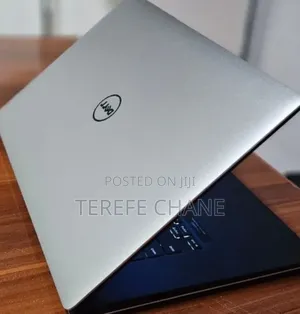 New Laptop Dell XPS 15 16GB Intel Core i7 SSD 512GB