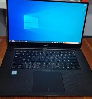 New Laptop Dell XPS 15 16GB Intel Core i7 SSD 512GB