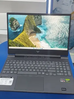 New Laptop HP Victus 16 16GB AMD Ryzen 7 SSD 512GB