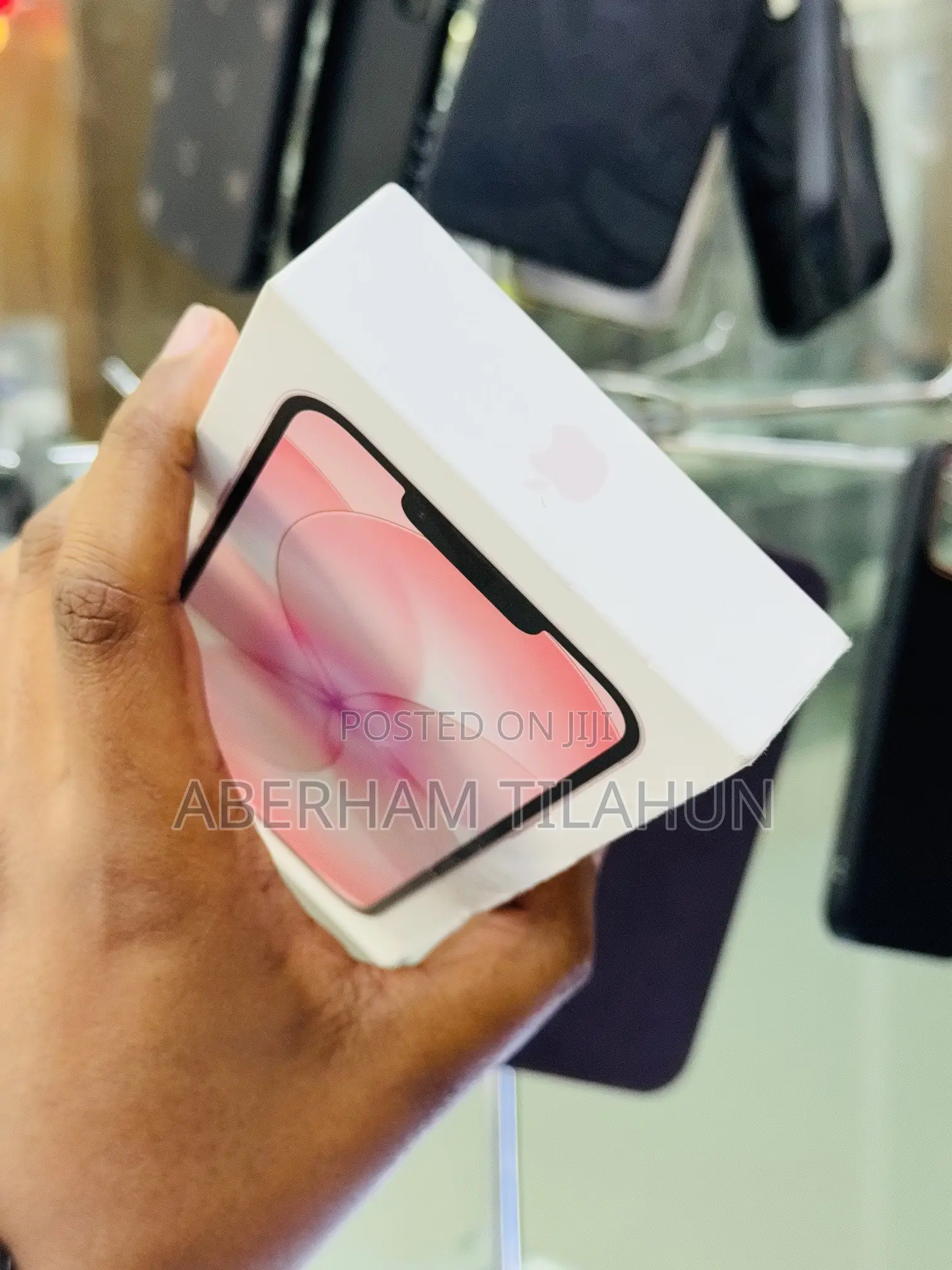 New Apple iPhone 17e 256 GB Pink