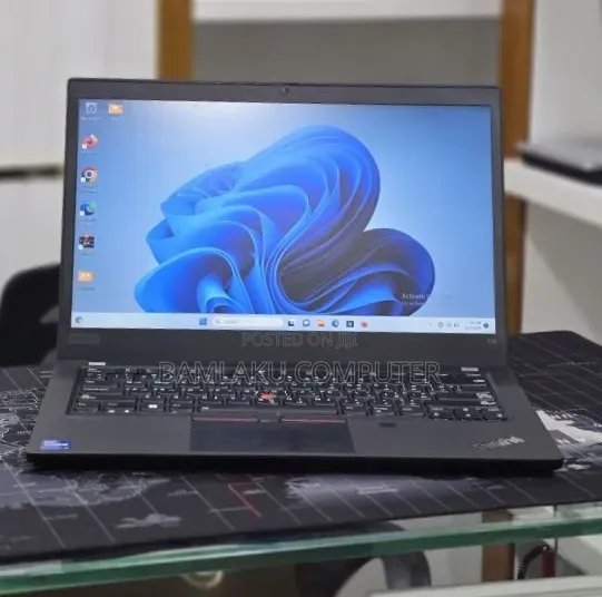 New Laptop Lenovo ThinkPad T14 16GB Intel Core i7 SSD 512GB