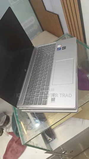 New Laptop HP Stream Notebook 16GB Intel Core i7 SSD 512GB