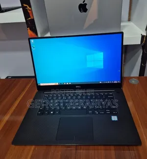 New Laptop Dell XPS 15 16GB Intel Core i7 SSD 512GB