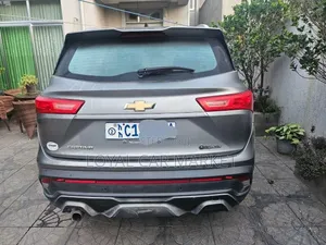 Chevrolet Captiva 2022 Gray