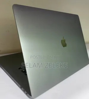 New Laptop Apple MacBook Pro 16GB Intel Core i9 SSD 1T