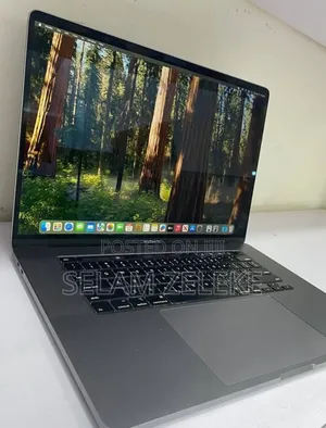 New Laptop Apple MacBook Pro 16GB Intel Core i9 SSD 1T