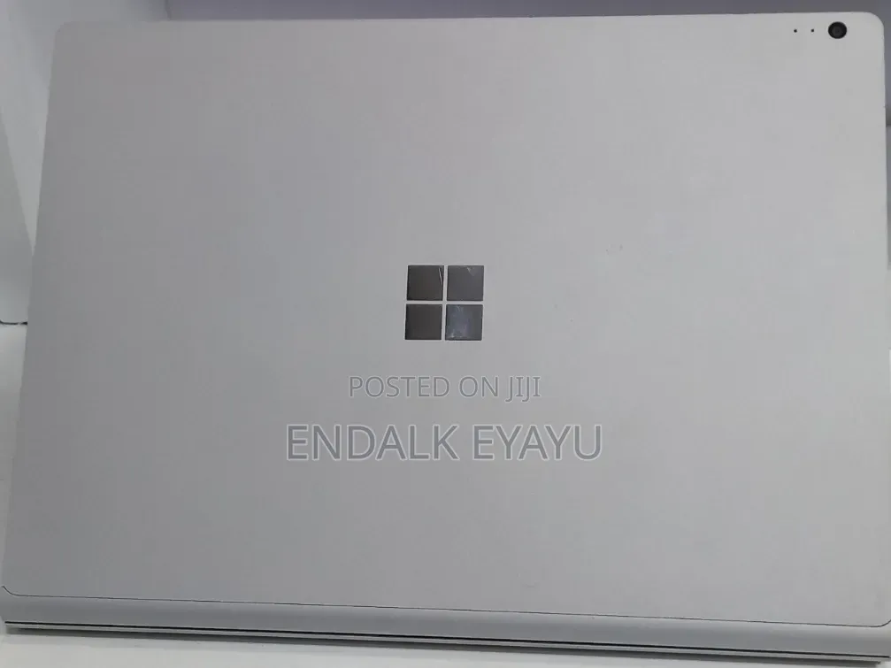 New Laptop Microsoft Surface Book 2 16GB Intel Core i7 SSD 512GB