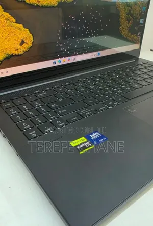 New Laptop Asus Vivobook 15 16GB Intel Core Ultra 9 SSD 512GB