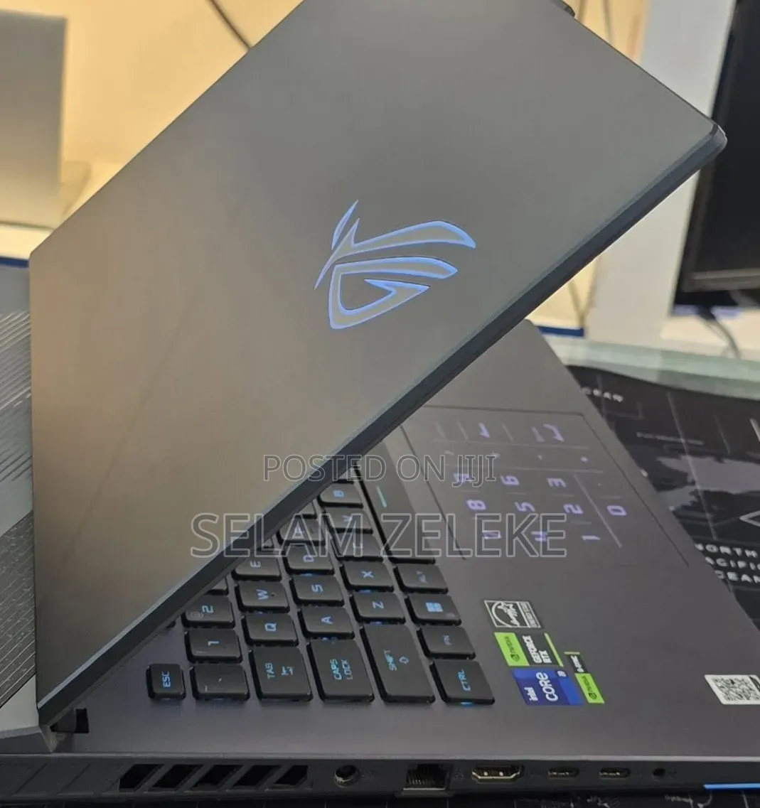 New Laptop Asus 16GB Intel Core i9 SSD 1T