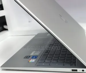 New Laptop HP 16GB Intel Core i5 SSD 1T