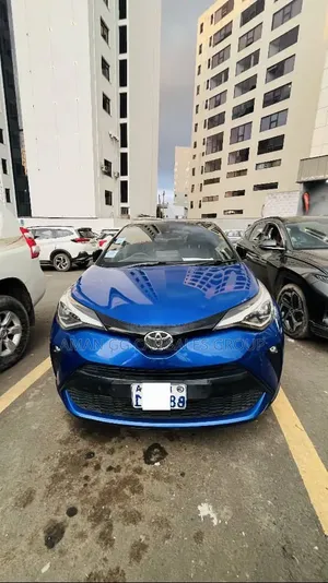 Toyota C-HR 2021 Blue