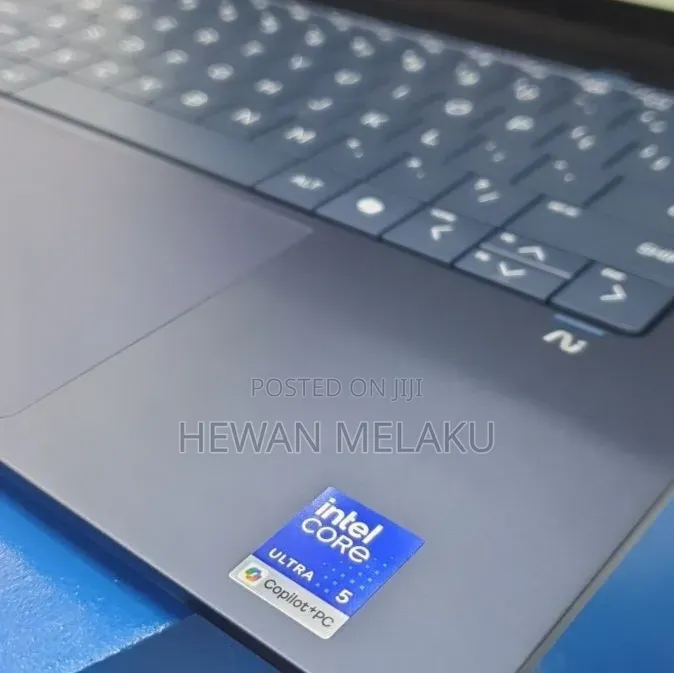 New Laptop HP OmniBook X Flip 14" 16GB Intel Core Ultra 5 SSD 512GB
