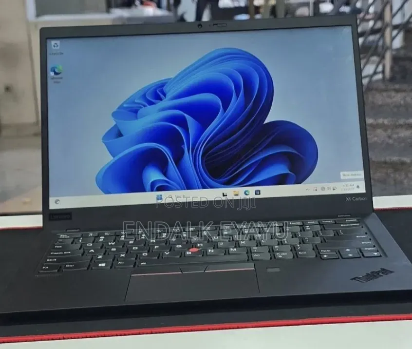 New Laptop Lenovo ThinkPad X1 Carbon 16GB Intel Core i7 SSD 512GB
