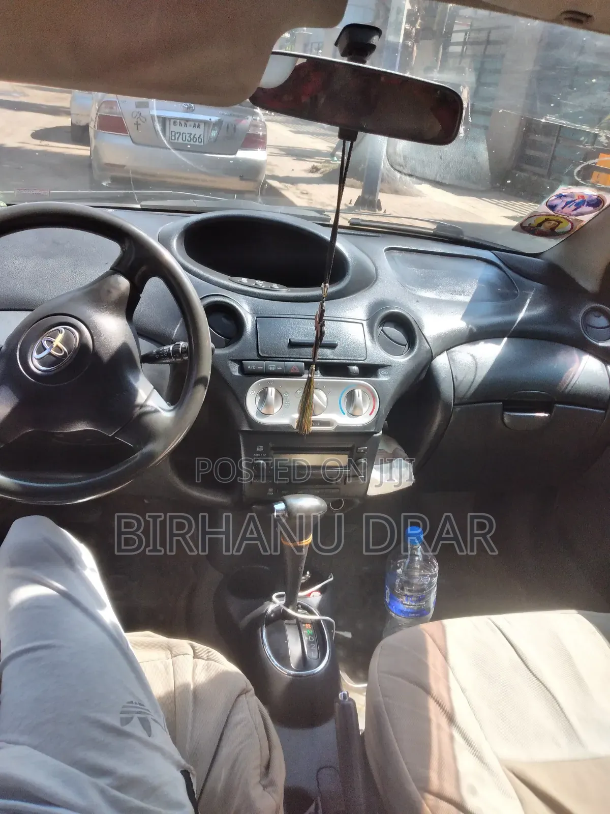Toyota Vitz 2004 Blue
