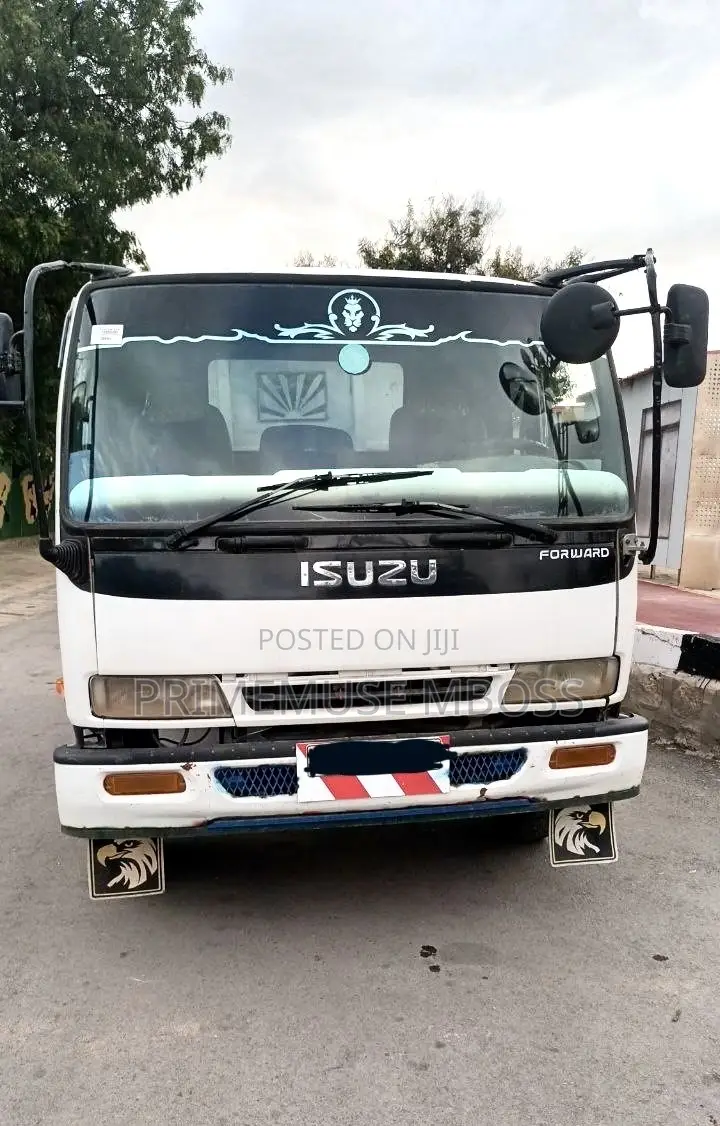 Isuzu Forwar