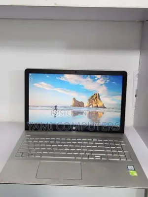 New Laptop HP Pavilion 15 8GB Intel Core i5 HDD 1T
