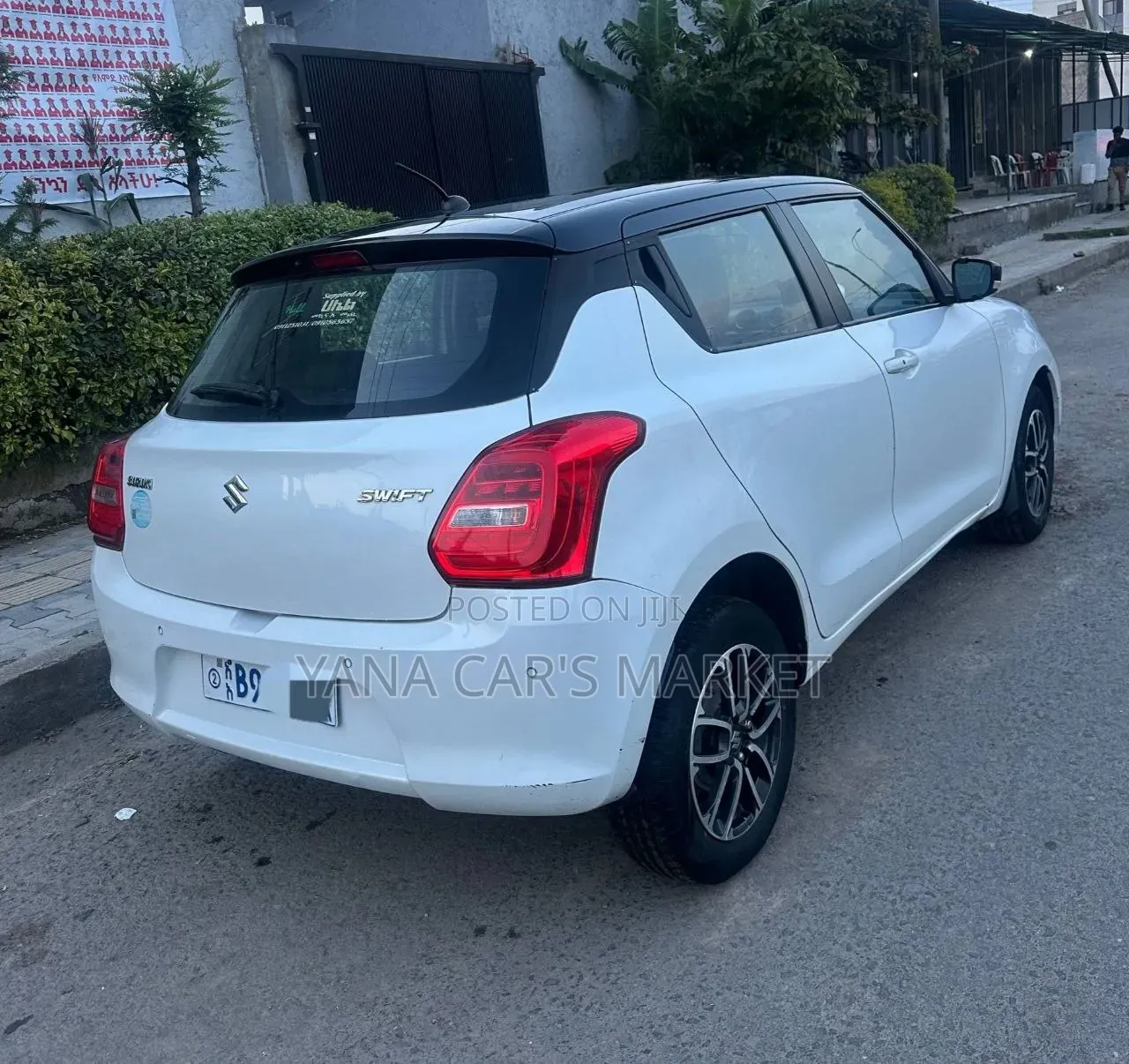 Suzuki Swift 2021 White