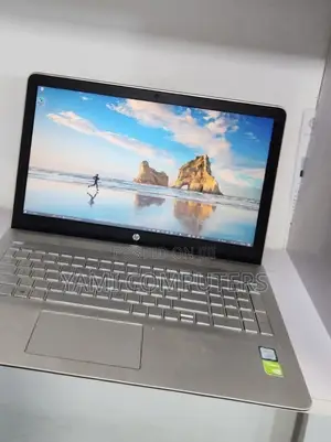 New Laptop HP Pavilion 15 8GB Intel Core i5 HDD 1T