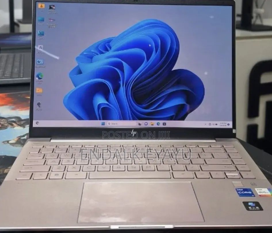 New Laptop HP Pavilion 14 16GB Intel Core i7 SSD 512GB