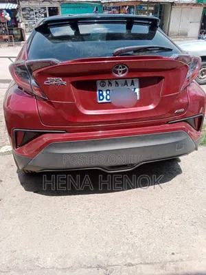 Toyota C-HR 2020 Red