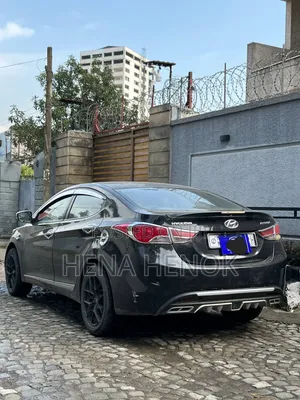 Hyundai Elantra 2013 Black