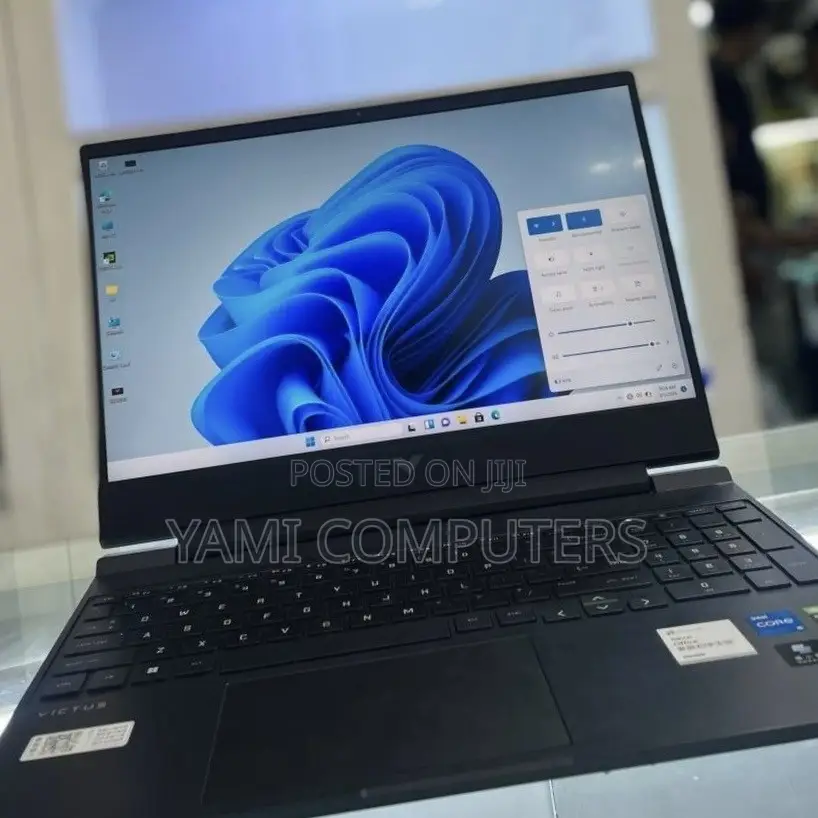 New Laptop HP Victus 15 16GB Intel Core i5 SSD 512GB