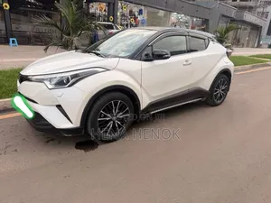 Toyota C-HR 2019 White