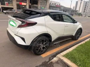 Toyota C-HR 2019 White