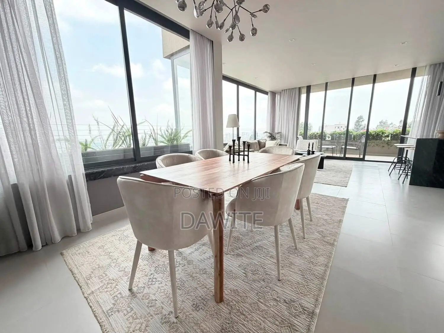 Furnished 3bdrm Apartment in Bole for sale
