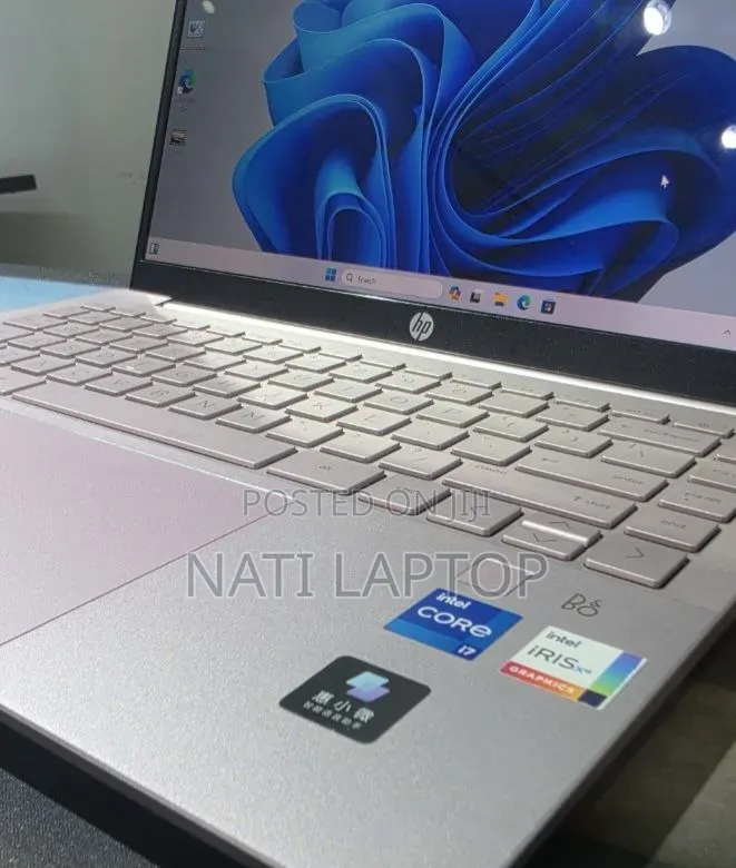 New Laptop HP Pavilion 14 16GB Intel Core i7 SSD 512GB