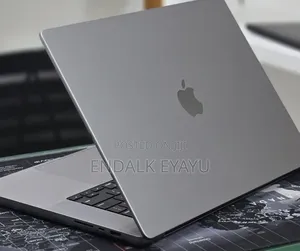 New Laptop Apple MacBook Pro 2023 M2 16GB Apple M2 SSD 512GB