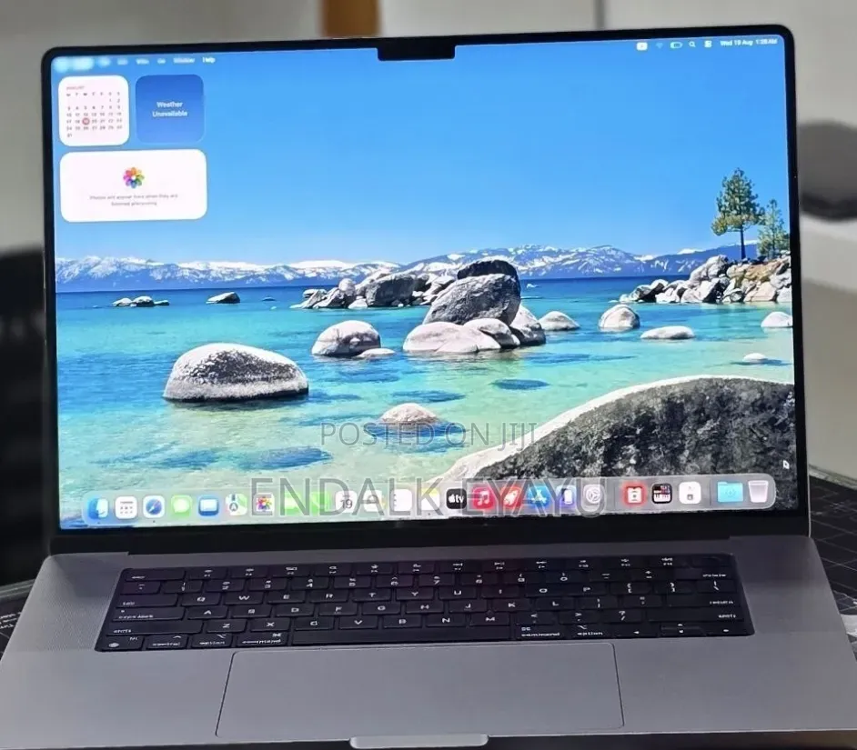 New Laptop Apple MacBook Pro 2023 M2 16GB Apple M2 SSD 512GB