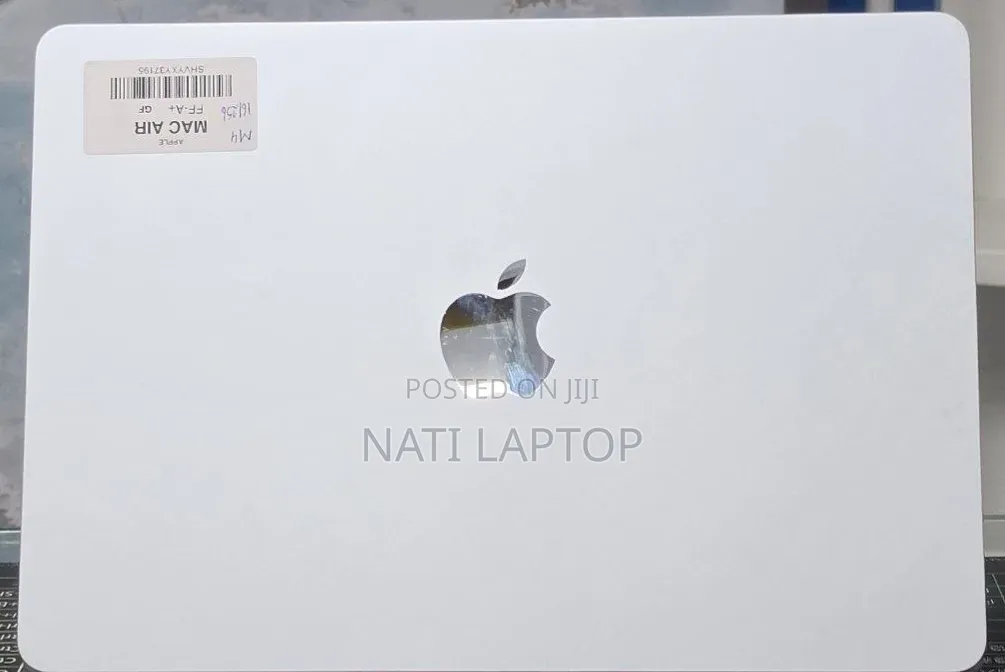 New Laptop Apple MacBook Air 2025 M4 16GB Apple M4 SSD 256GB