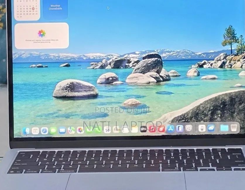 New Laptop Apple MacBook Air 2025 M4 16GB Apple M4 SSD 256GB