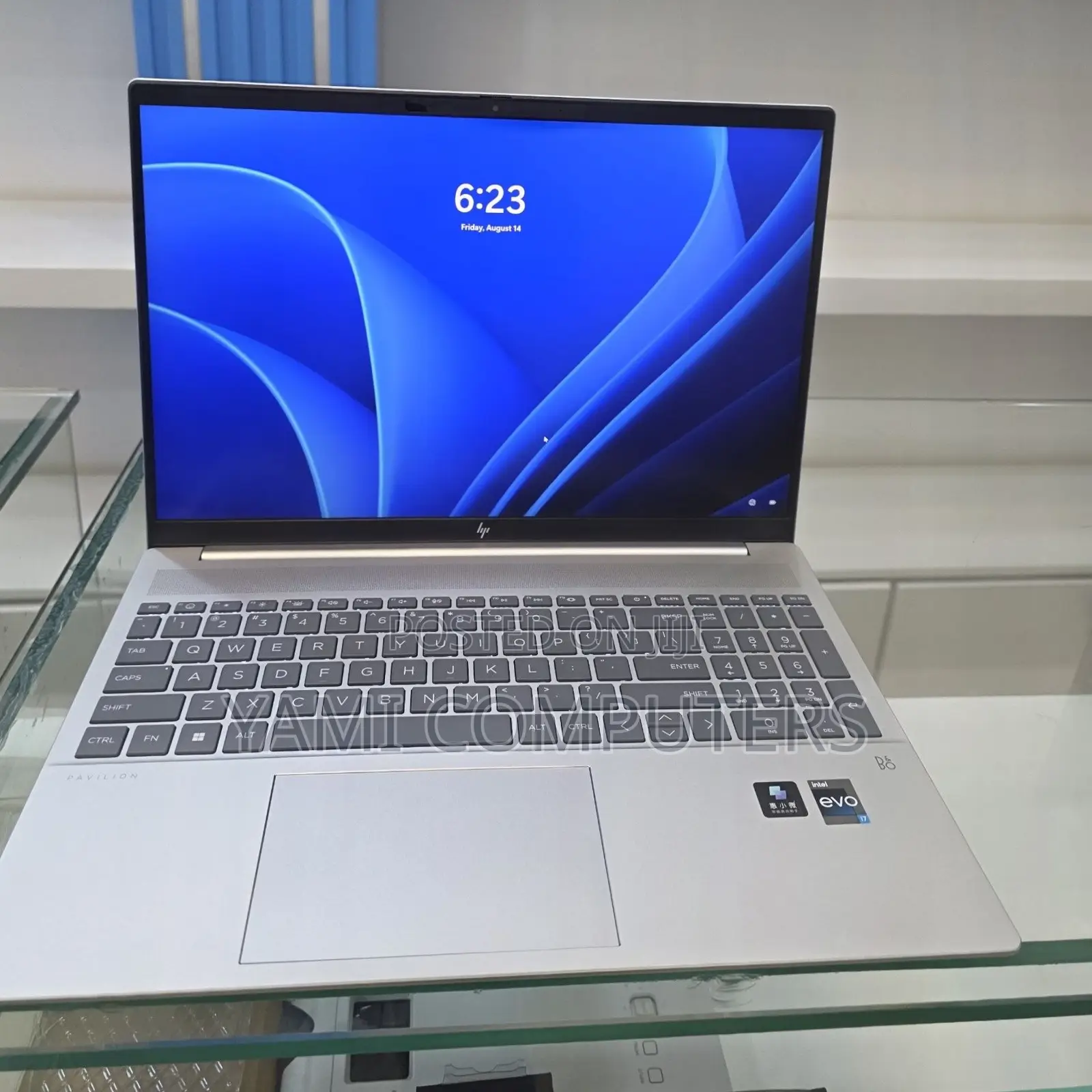 New Laptop HP 16GB Intel Core i7 SSD 1T
