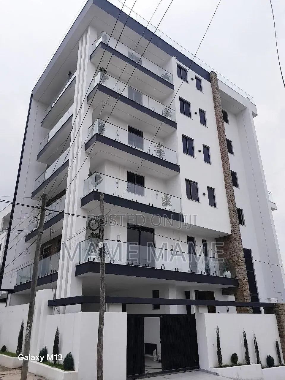 10bdrm House in Addis Abeba, Bole for sale