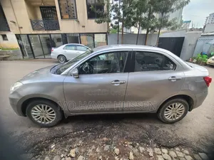 Suzuki Dzire 2022 Silver