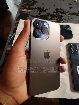 New Apple iPhone 15 Pro 256 GB