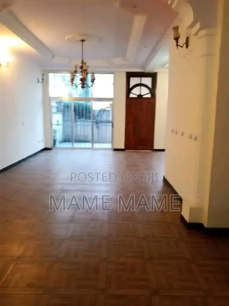 6bdrm House in Addis Abeba, Bole for sale