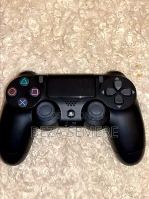 PS4 Crystal Clear ControllerPS4-CRY-17