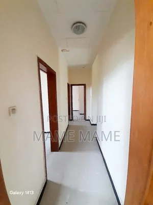 5bdrm House in Addis Abeba, Bole for sale